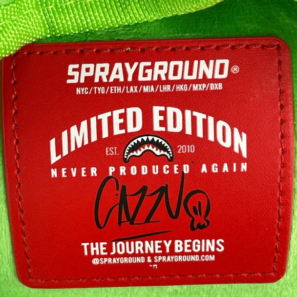 New Sprayground Cazzu Iridescent Spider Skull Shark DLXV Backpack - Picture 9 of 11